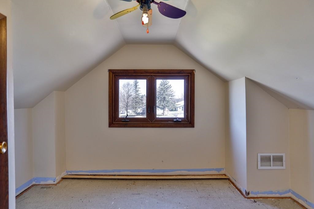 912 Allen Street Athens, WI 54411 - Photo 27 of 44