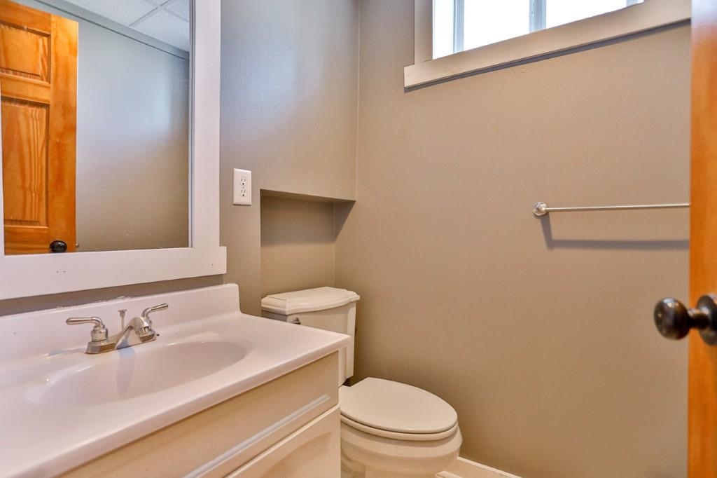 912 Allen Street Athens, WI 54411 - Photo 32 of 44