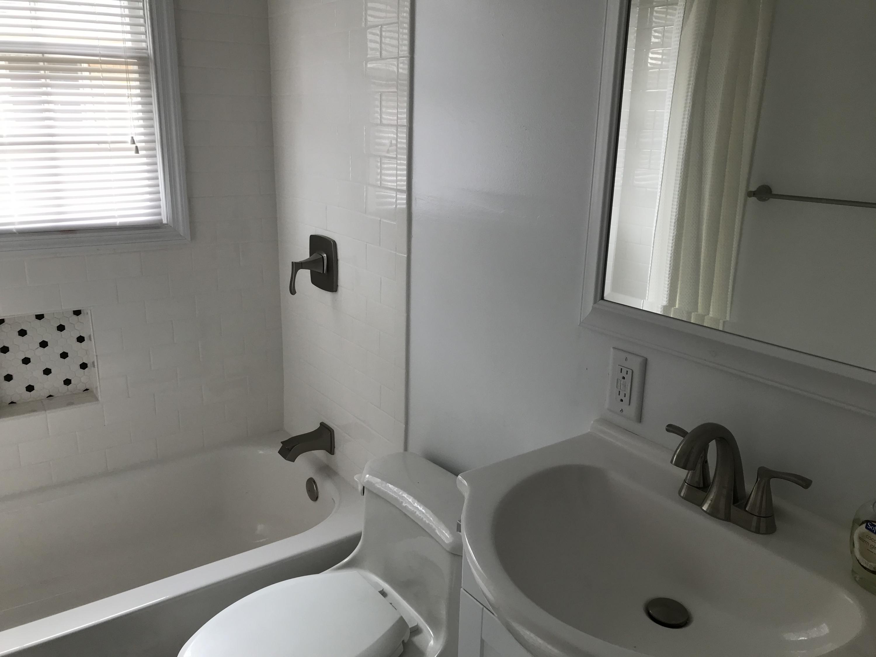 55 Boardman Road Charleston, SC 29407 - Photo 15 of 27 Hall Bath
