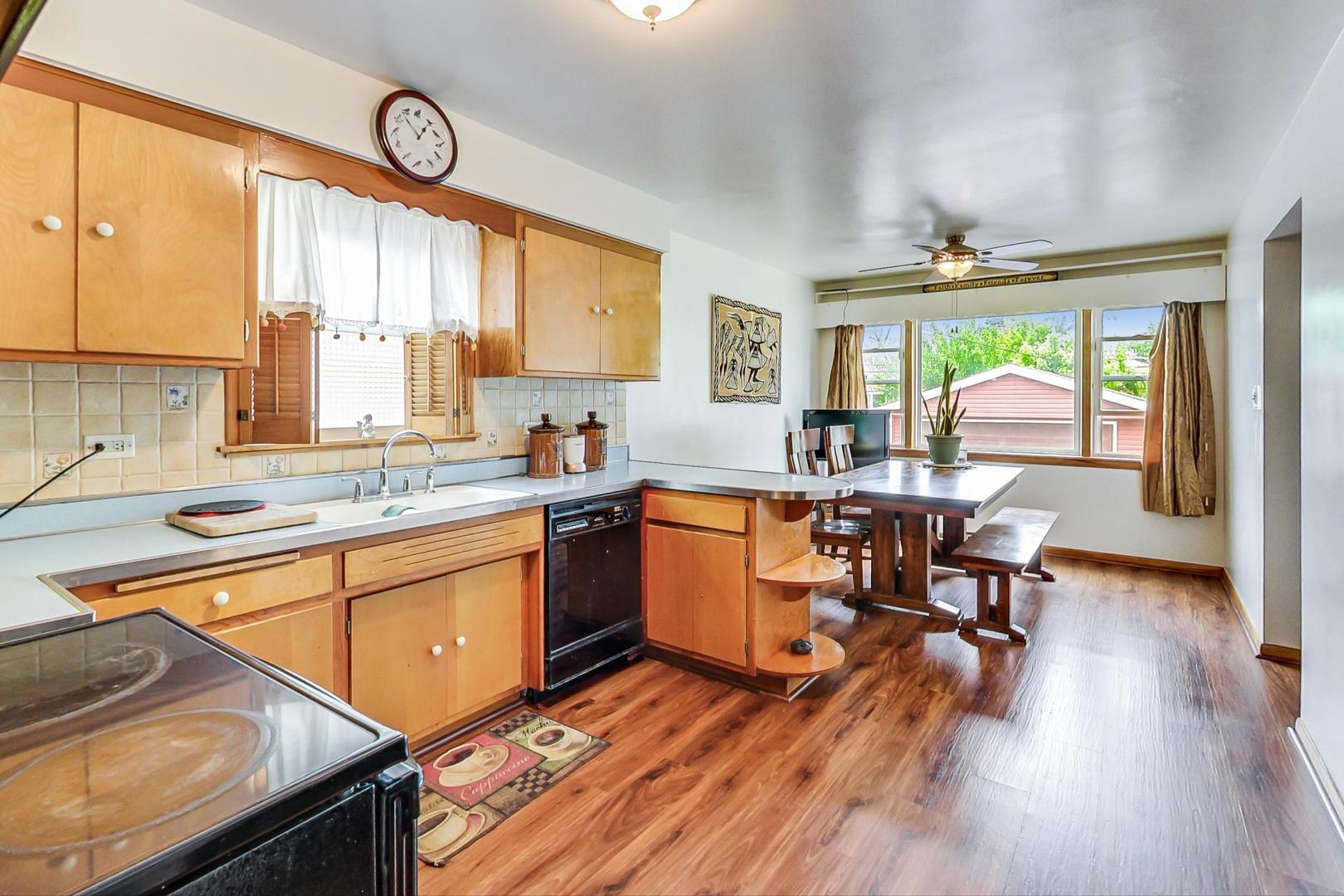 15722 Ellis Avenue Dolton, IL 60419 - Photo 8 of 29