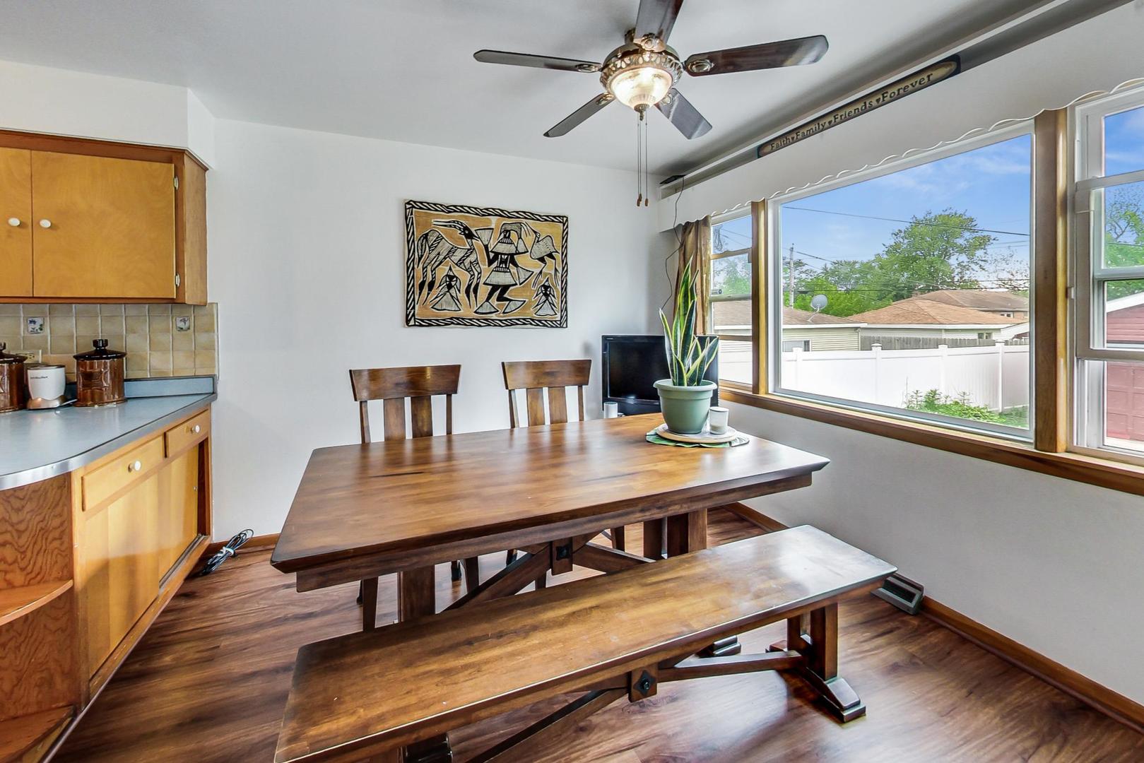 15722 Ellis Avenue Dolton, IL 60419 - Photo 9 of 29