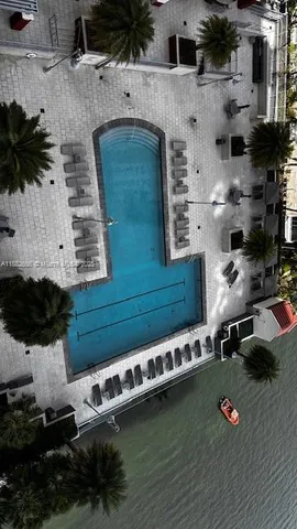 $3,100 | 1155 Brickell Bay Drive, Unit 1706, Miami, FL 33131