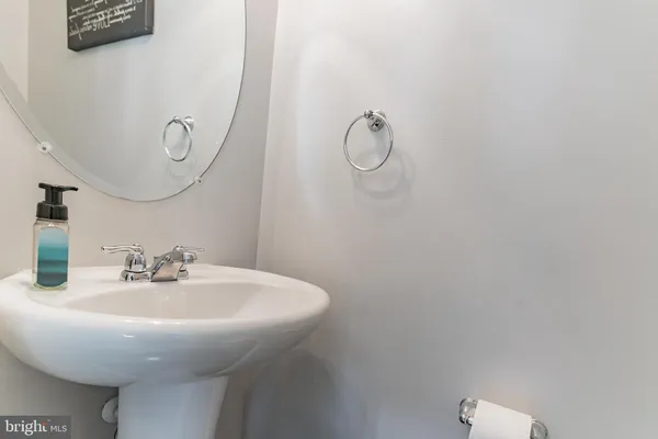 $3,300 | 2531 Standifer Place, Lanham, MD 20706