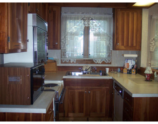 6 Southold Road Worcester, MA 01607 - Photo 15 of 17 Gallery Image 15