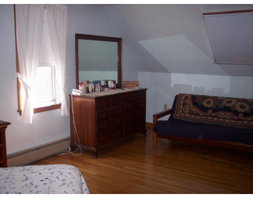 6 Southold Road Worcester, MA 01607 - Photo 6 of 17 Gallery Image 6