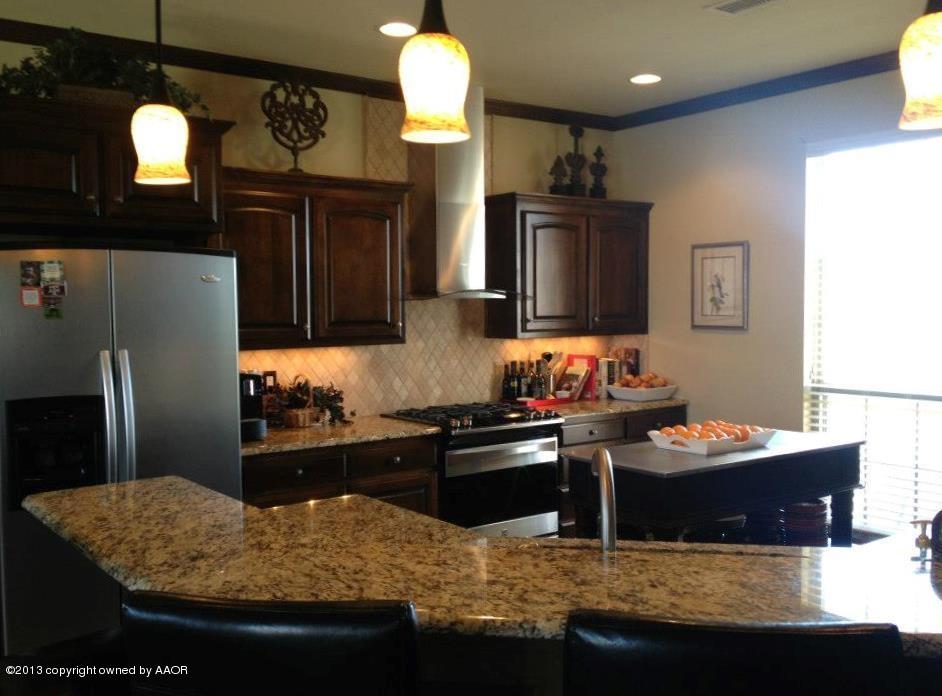 19550 Saddleback Road Amarillo, TX 79119 - Photo 11 of 47 Kitchen