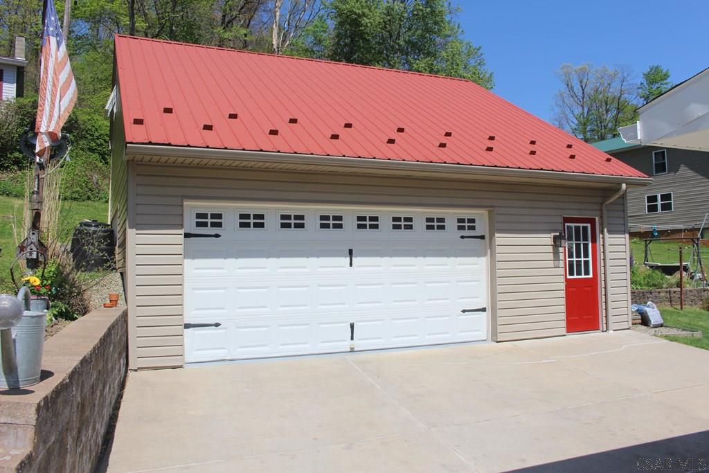 1052 North Fork Road Johnstown, PA 15905 - Photo 3 of 30