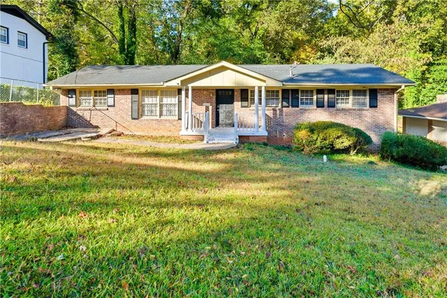 $1,650 | 1961 Valley Ridge Drive Southwest, Atlanta, GA 30331