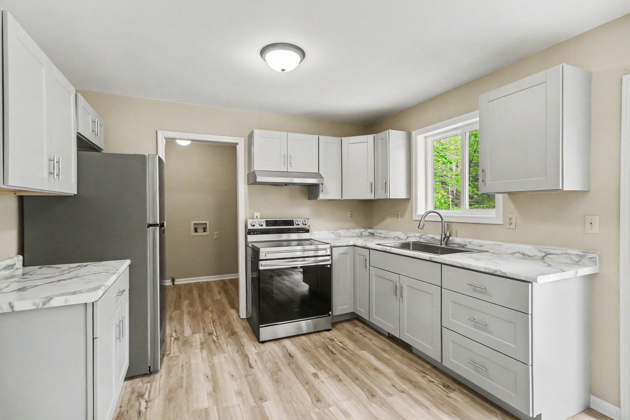 16229 Taft Road Spring Lake, MI 49456 - Photo 15 of 34 015_file_1167