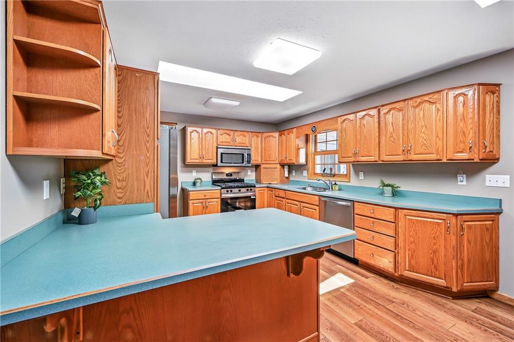2801 Valley View Road Sharpsville, PA 16150 - Photo 18 of 44 BREAKFAST BAR