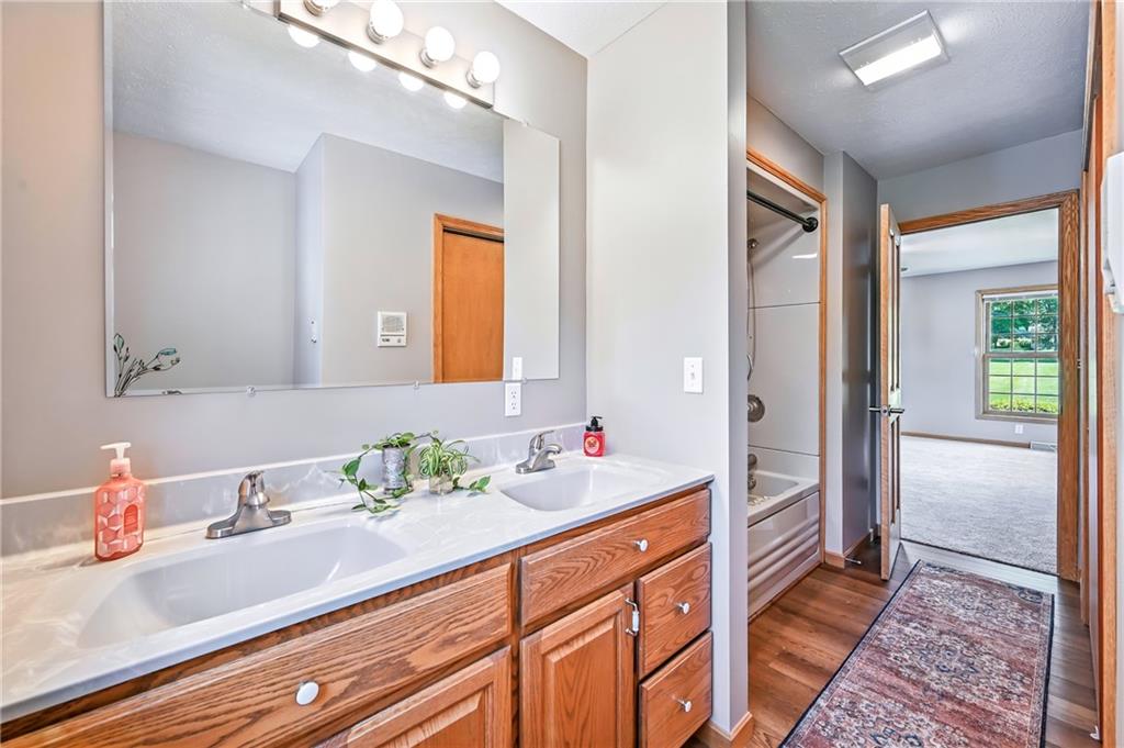 2801 Valley View Road Sharpsville, PA 16150 - Photo 28 of 44 MASTER BATH