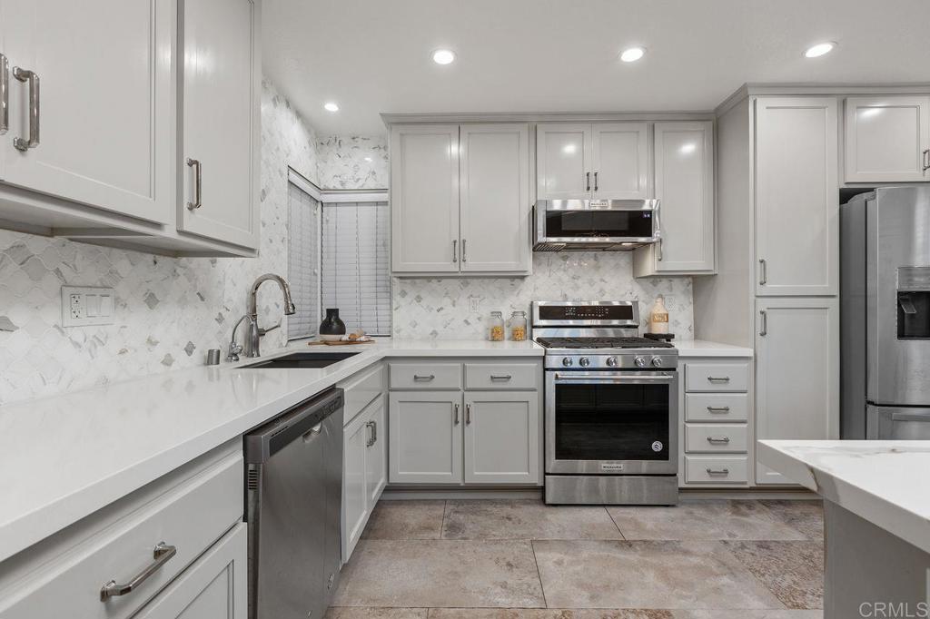 2385 Rancho Del Oro Drive, Unit 59 Oceanside, CA 92056 - Photo 20 of 50