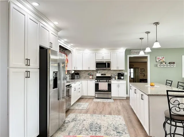 $445,000 | 1803 Hunter Road, Trenton, MO 64683