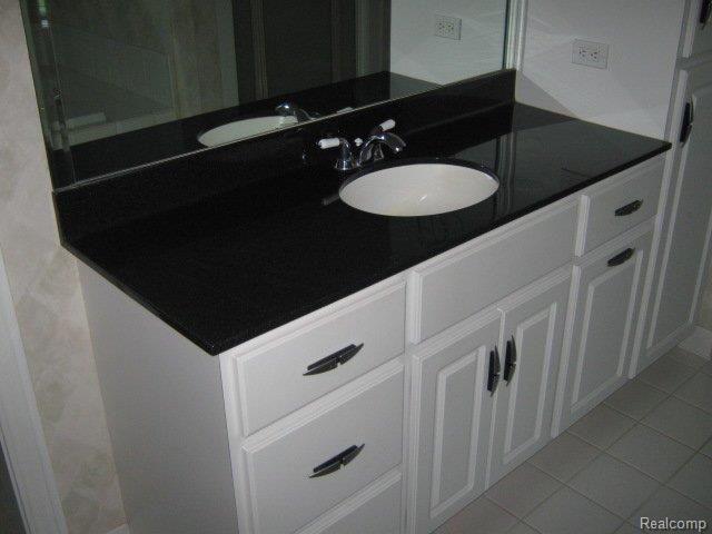 5214 North Rochester Road Rochester, MI 48306 - Photo 16 of 23 Master Bath