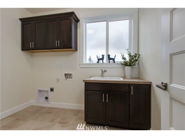 17211 42nd Avenue Southeast Bothell, WA 98012 - Photo 12 of 21 Gallery Image 12