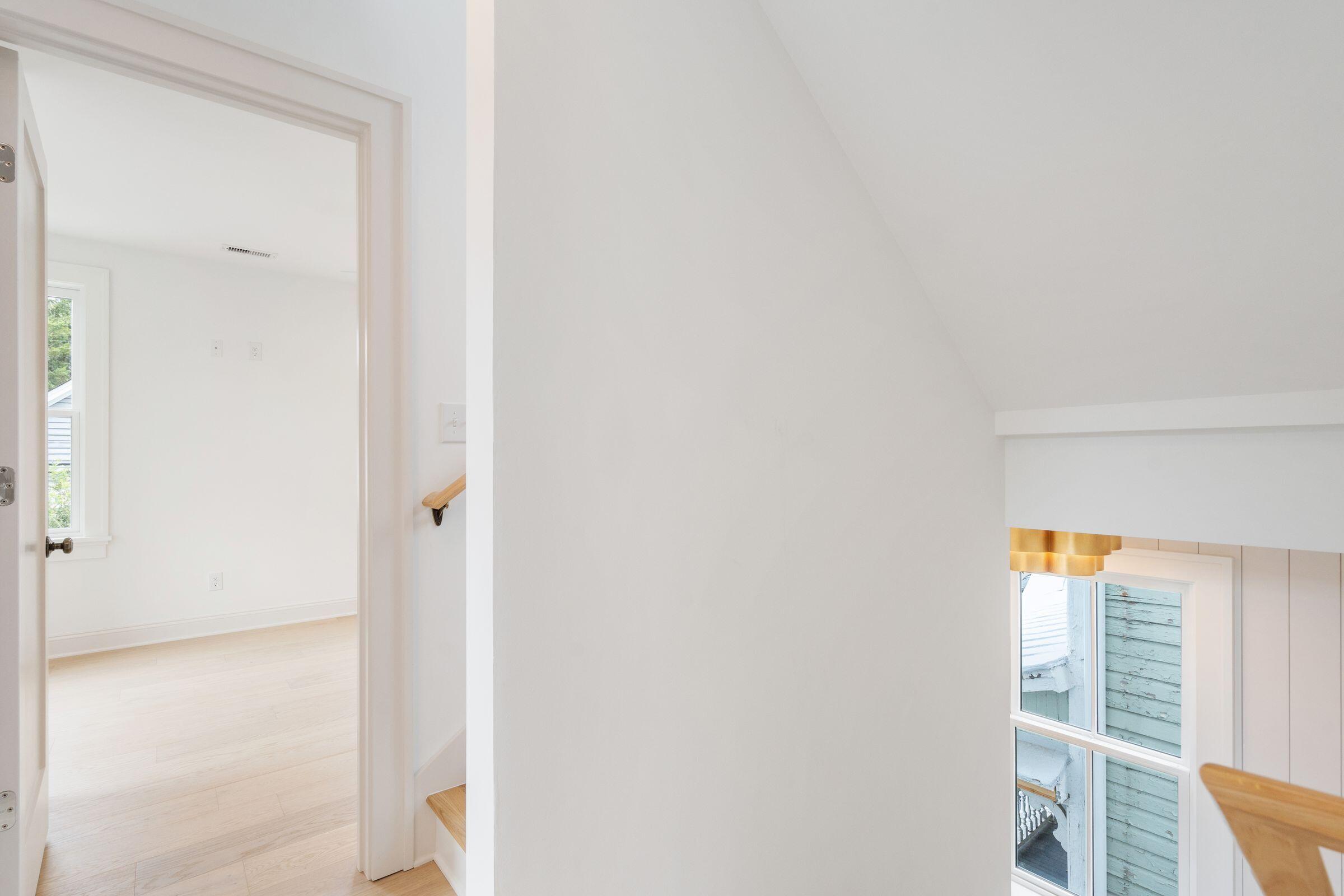 72 Drake Street, Unit A Charleston, SC 29403 - Photo 21 of 44 23_72DrakeStUnitA-KeenEyeMarketing-022