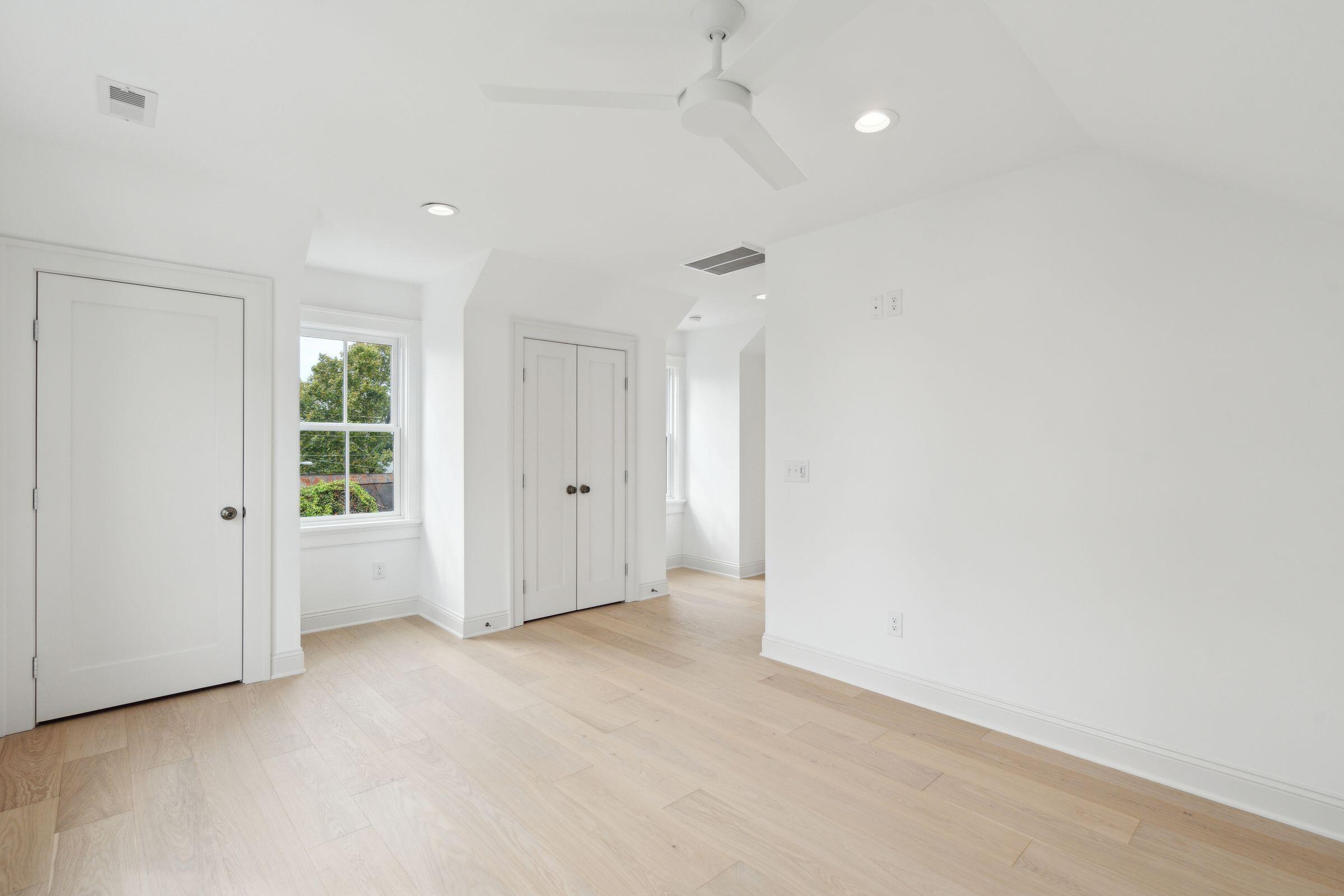 72 Drake Street, Unit A Charleston, SC 29403 - Photo 30 of 44 35_72DrakeStUnitA-KeenEyeMarketing-034