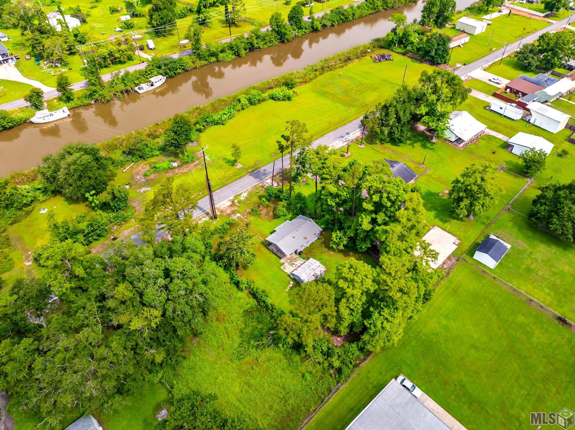 140 Texas Gulf Road Bourg, LA 70343 - Photo 5 of 10