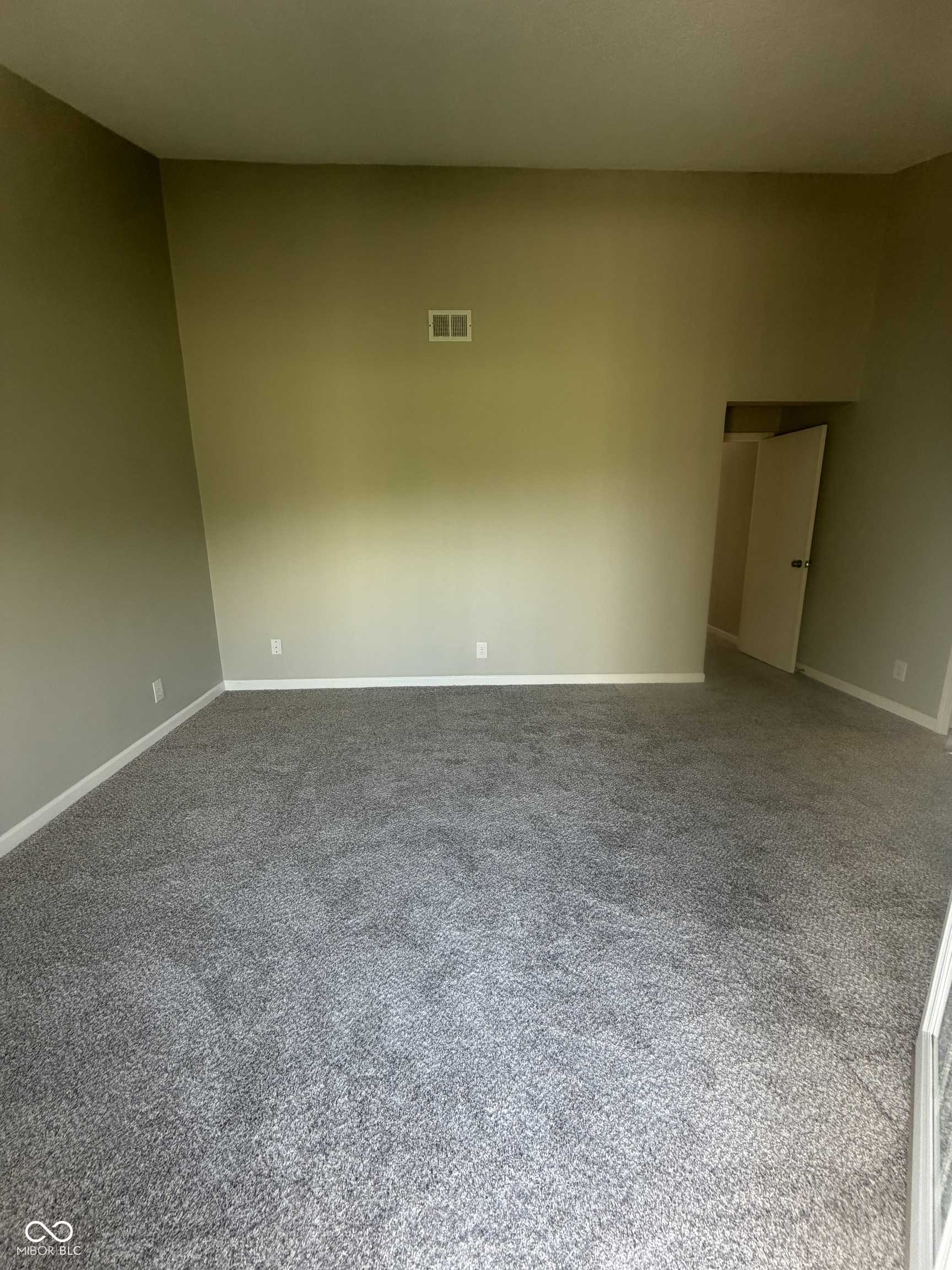 635 Cobblestone Road Avon, IN 46123 - Photo 16 of 32