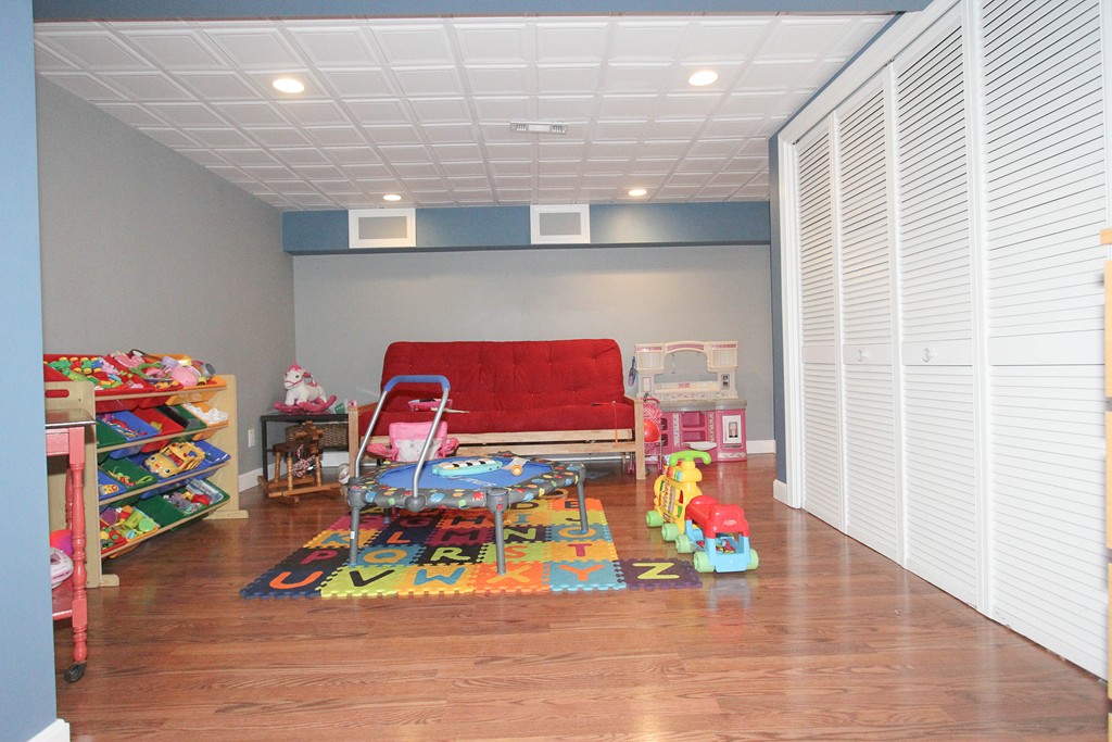 7 Middle Road Amesbury, MA 01913 - Photo 17 of 25