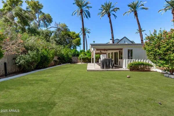 $829,900 | 4617 East Catalina Drive, Phoenix, AZ 85018