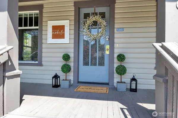 $1,249,950 | 250 Southeast Andrews Street, Issaquah, WA 98027