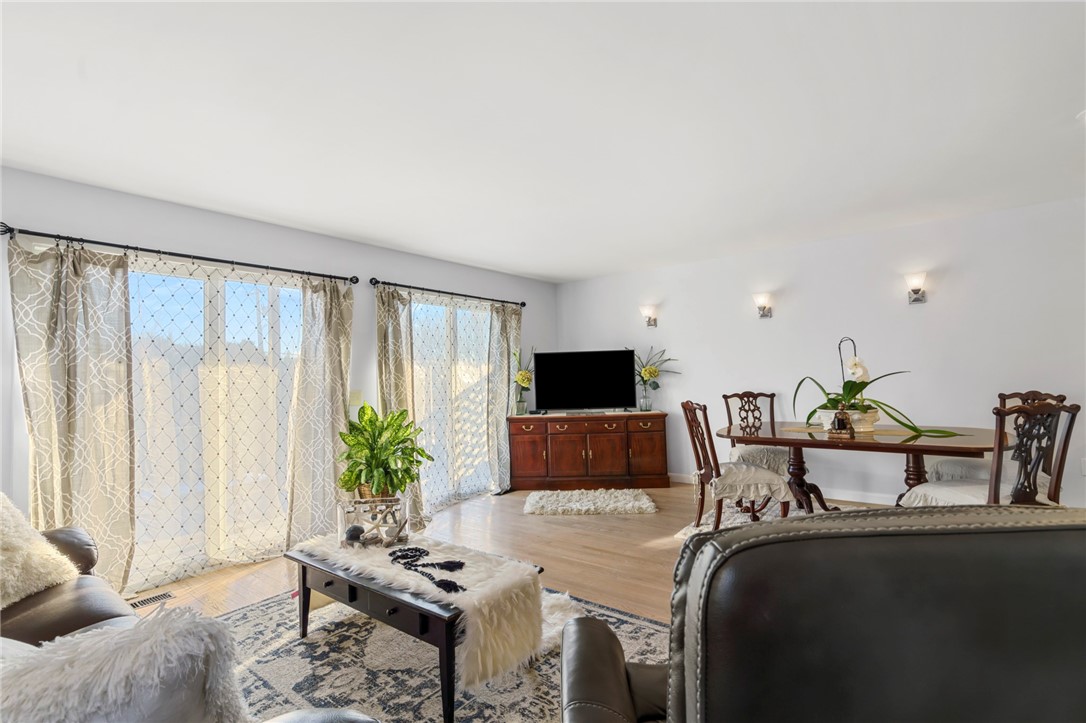 282 Shore Road, Unit B Westerly, RI 02891 - Photo 13 of 33