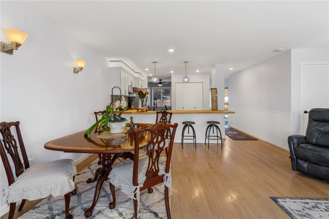 282 Shore Road, Unit B Westerly, RI 02891 - Photo 16 of 33