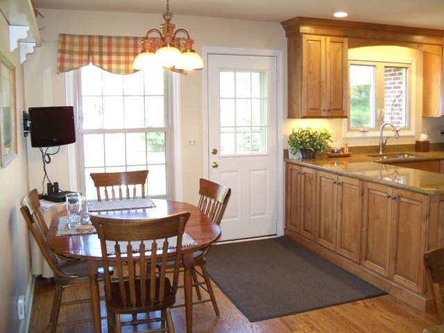 2480 Shannon Road Northbrook, IL 60062 - Photo 10 of 19 Gallery Image 10