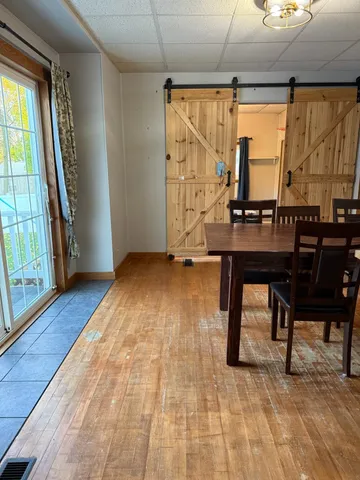 $304,900 | 726 South Park Avenue, Neenah, WI 54956