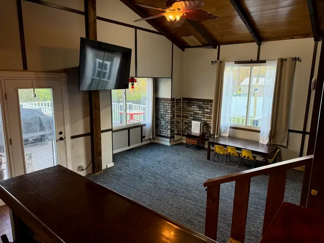 $304,900 | 726 South Park Avenue, Neenah, WI 54956