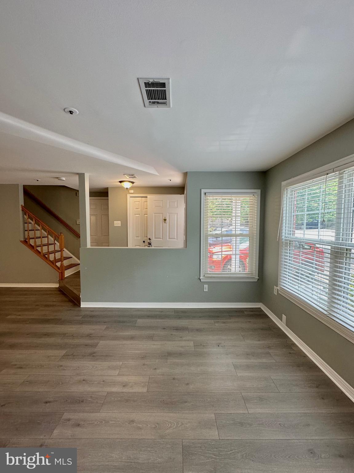 11125 Halterpath Trail Manassas, VA 20109 - Photo 5 of 32