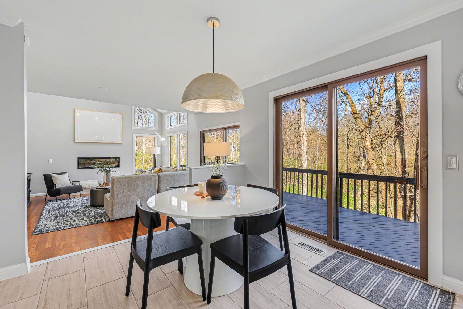1432 Apple Hill Road Cincinnati, OH 45230 - Photo 5 of 39