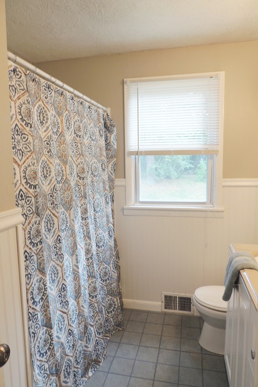 53 Timothy Circle Springfield, MA 01119 - Photo 12 of 15