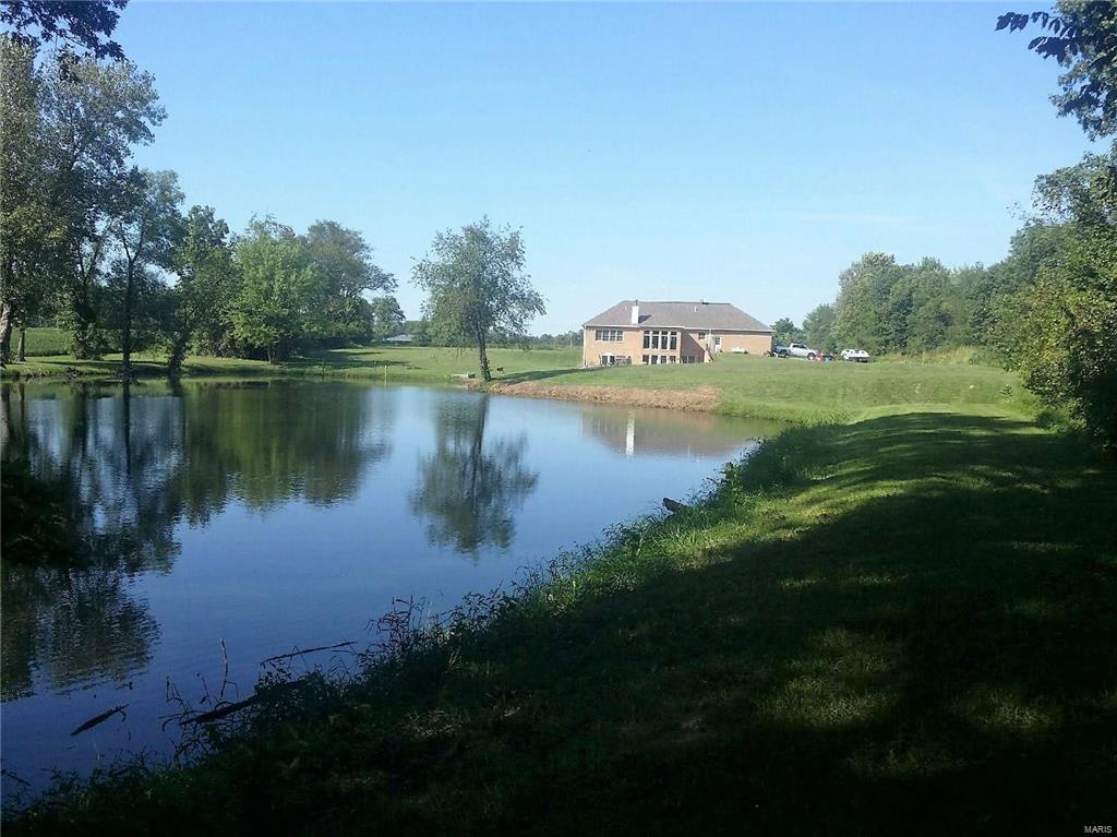 8104 Wolf Road Alton, IL 62002 - Photo 9 of 29