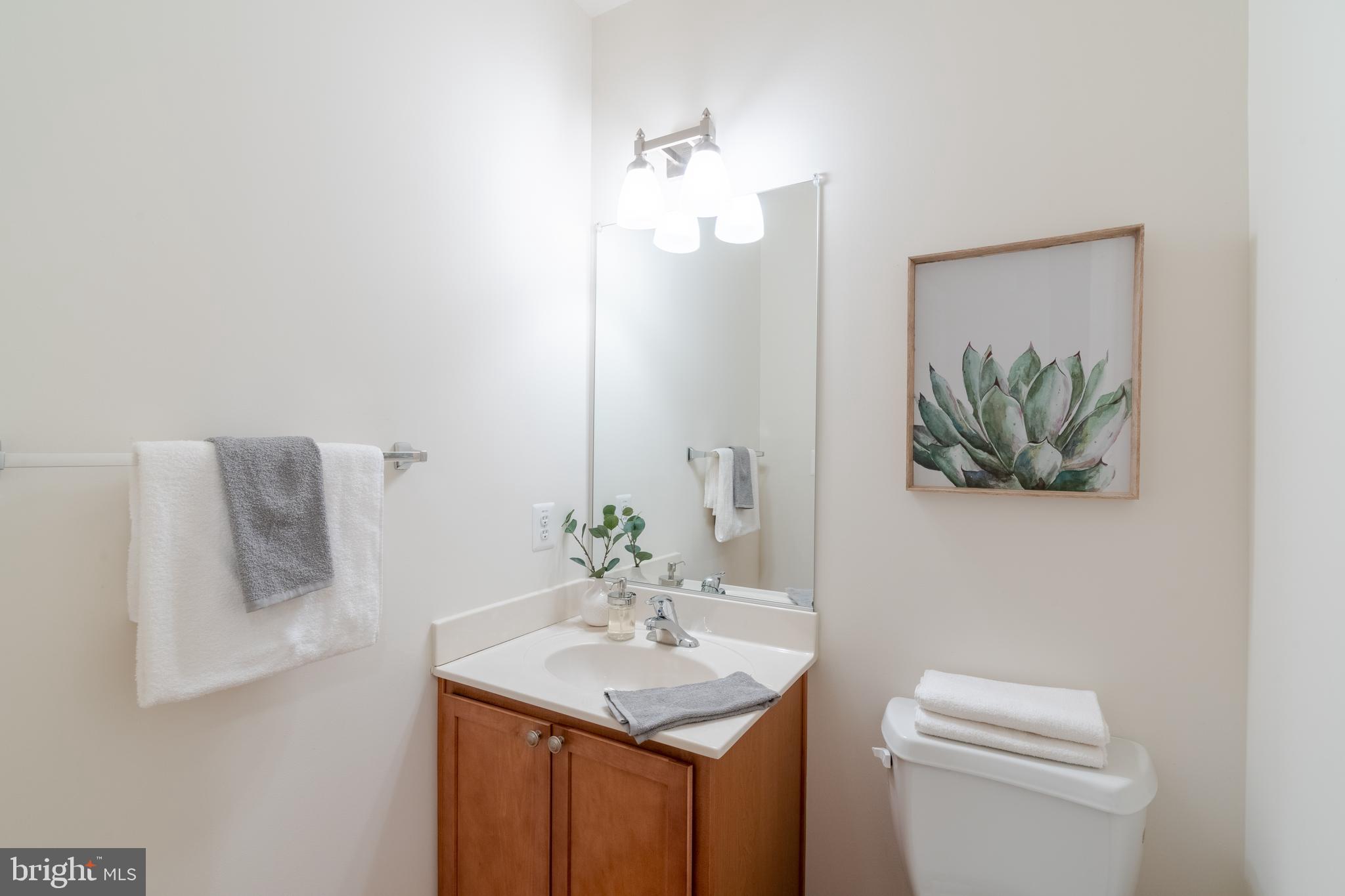 1302 Decatur Street Baltimore, MD 21230 - Photo 12 of 88 Main Level Half Bath just outside the office