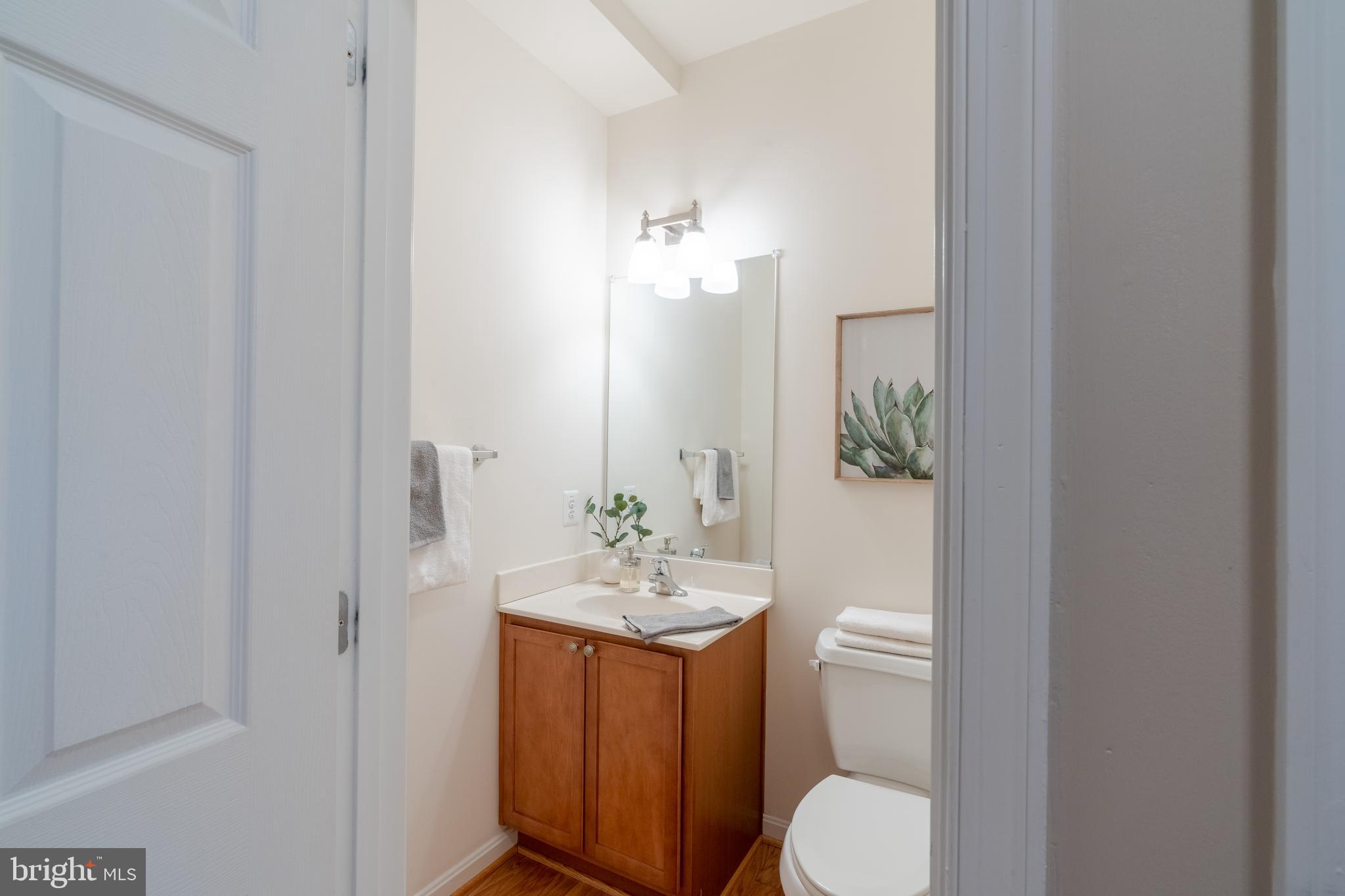 1302 Decatur Street Baltimore, MD 21230 - Photo 13 of 88 Main Level Half Bath just outside the office