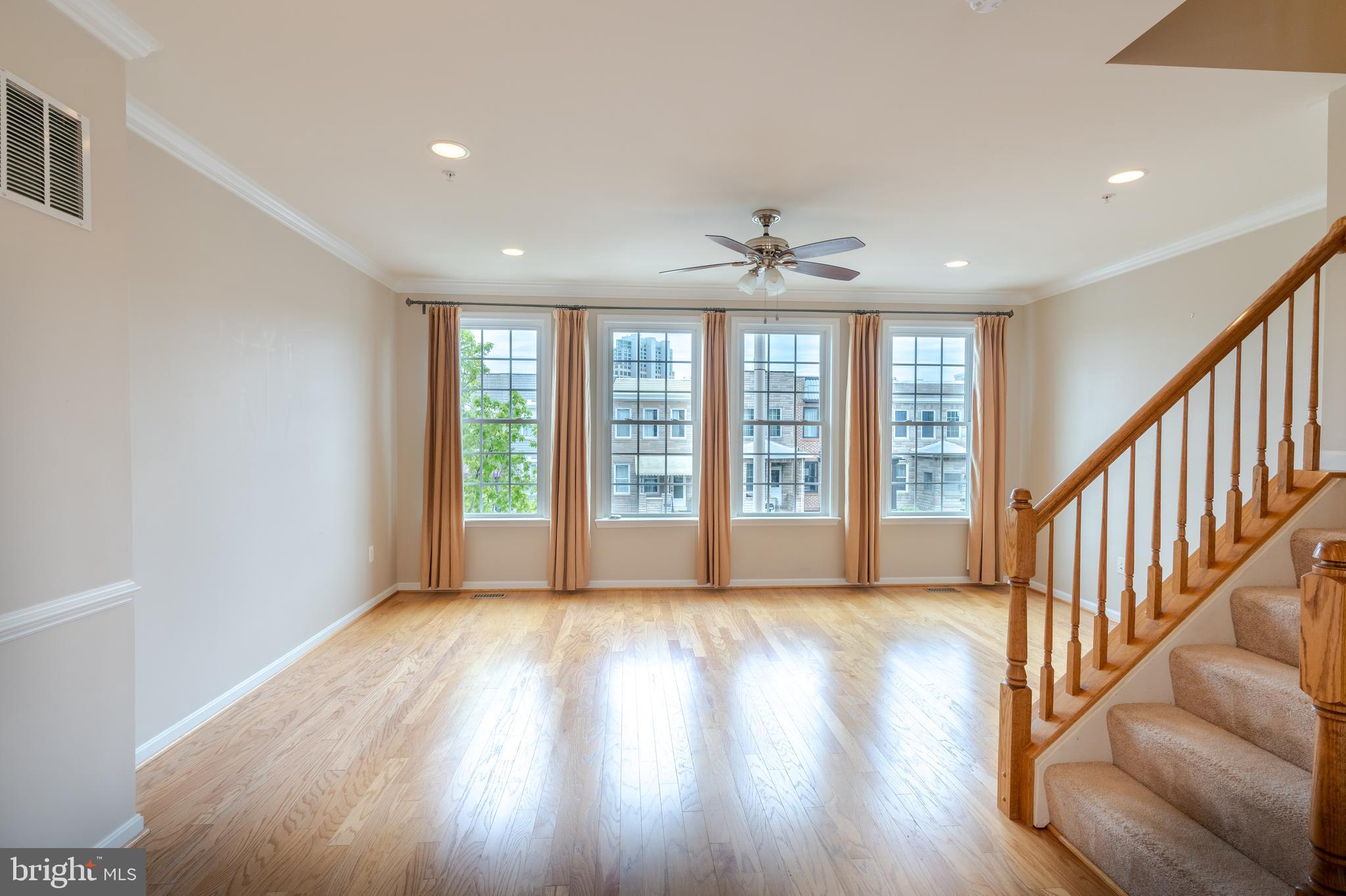 1302 Decatur Street Baltimore, MD 21230 - Photo 23 of 88 Living Room 2nd Level