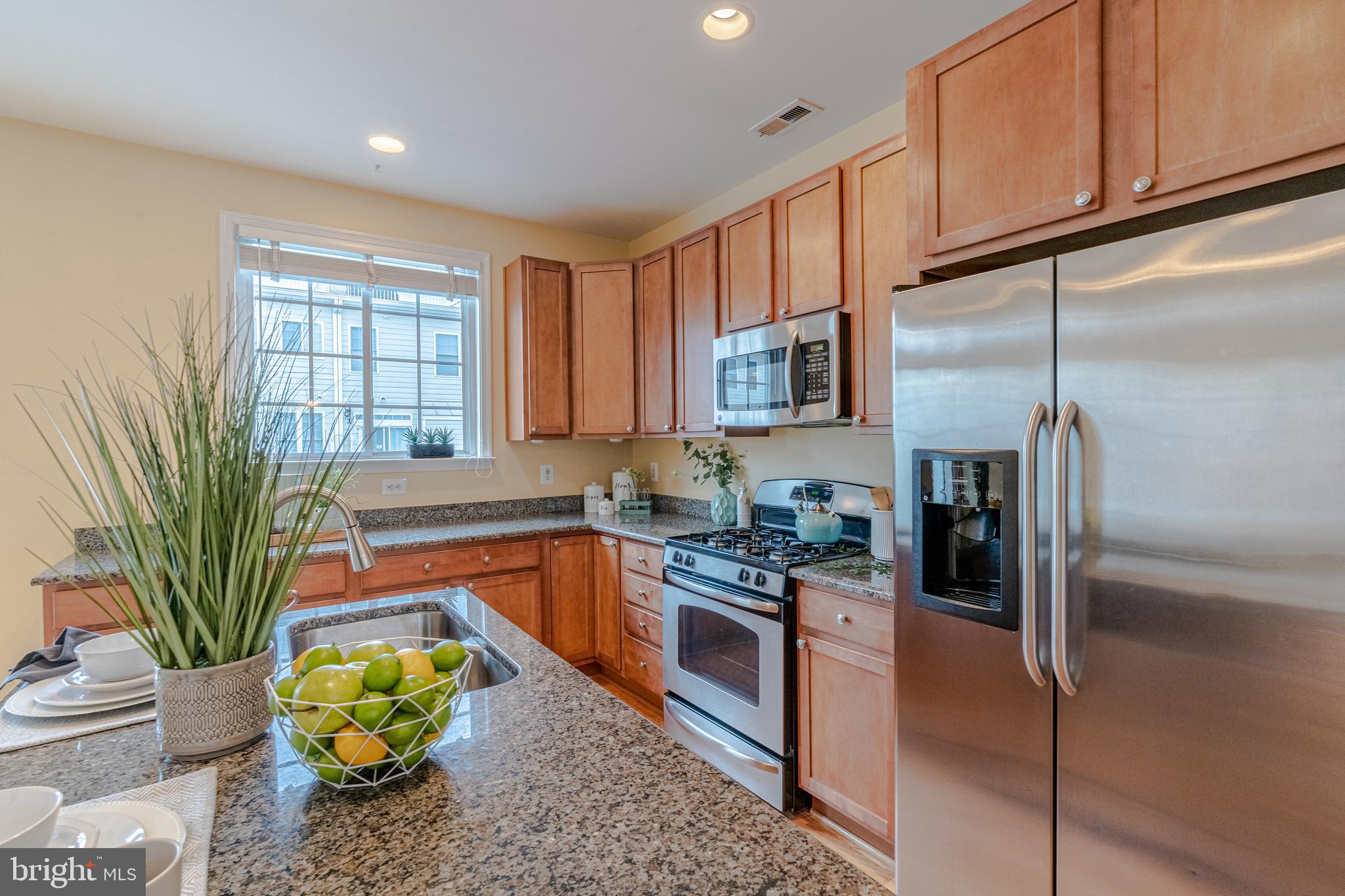 1302 Decatur Street Baltimore, MD 21230 - Photo 34 of 88 Kitchen with Island
