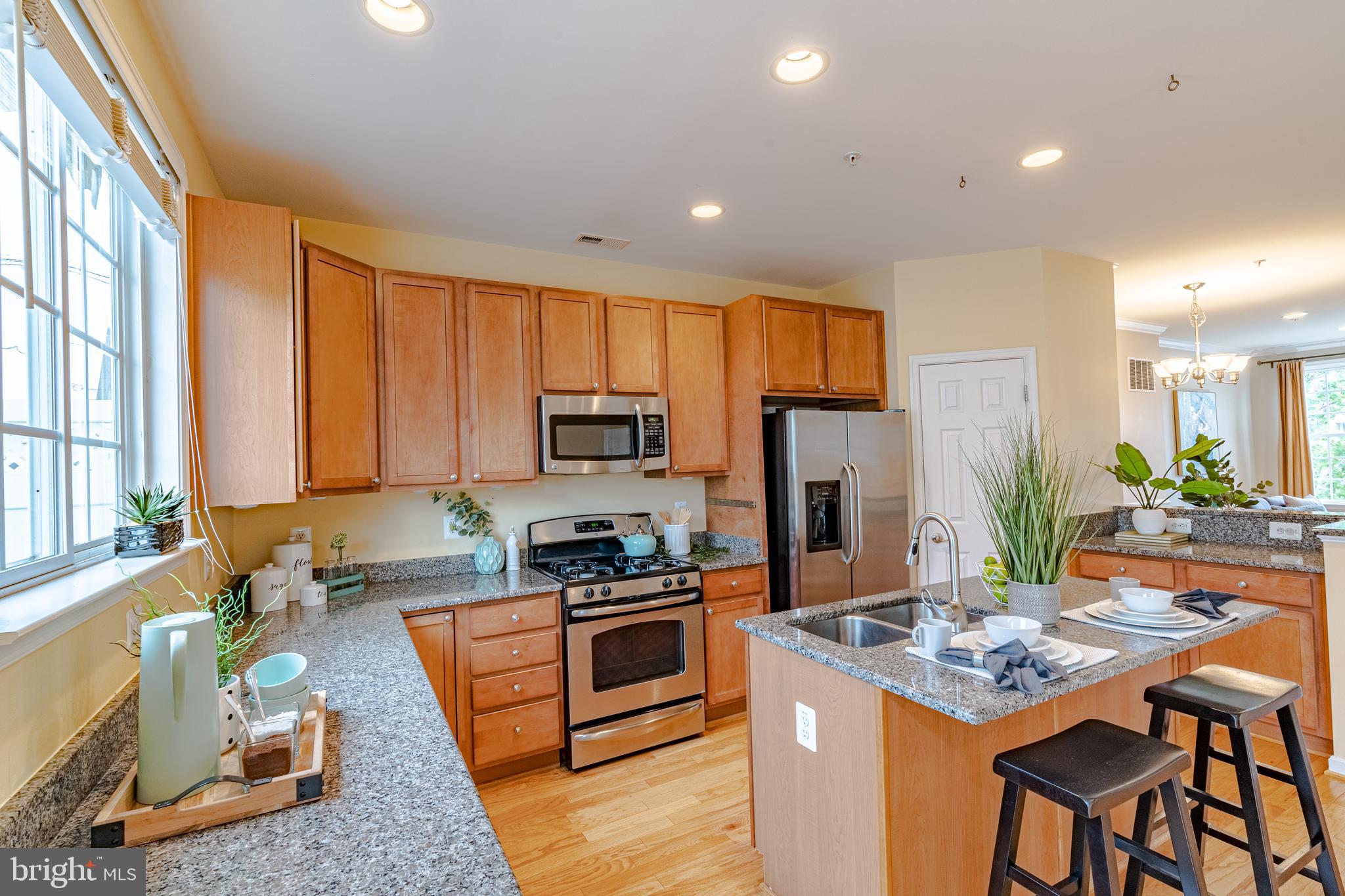 1302 Decatur Street Baltimore, MD 21230 - Photo 35 of 88 Kitchen with Island