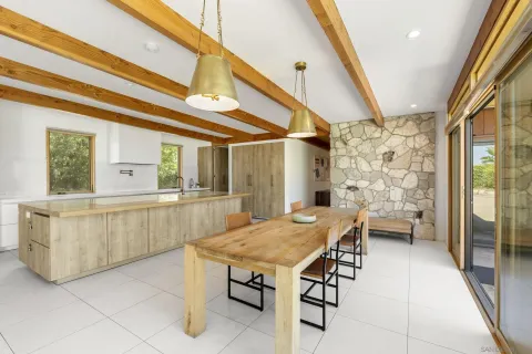 $2,565,000 | 1226 Vía Del Cerro, Vista, CA 92084