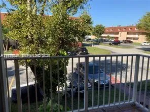 $2,200 | 250 Northwest 107th Avenue, Unit 213, Miami, FL 33172