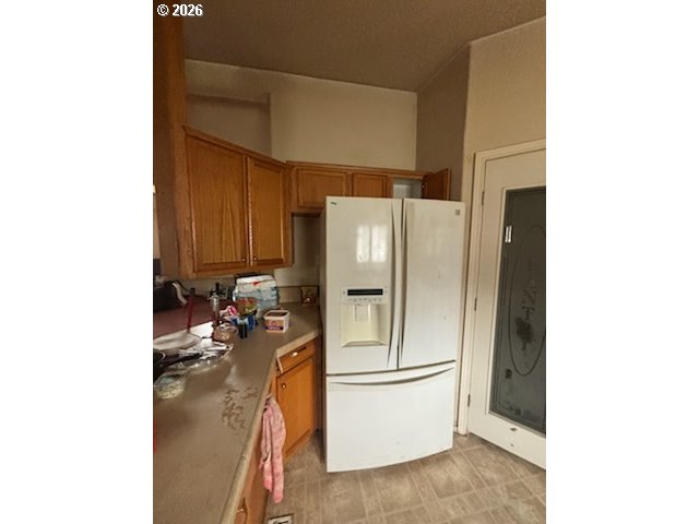 1110 North 8th Street Lakeside, OR 97449 - Photo 23 of 46 Kitchen