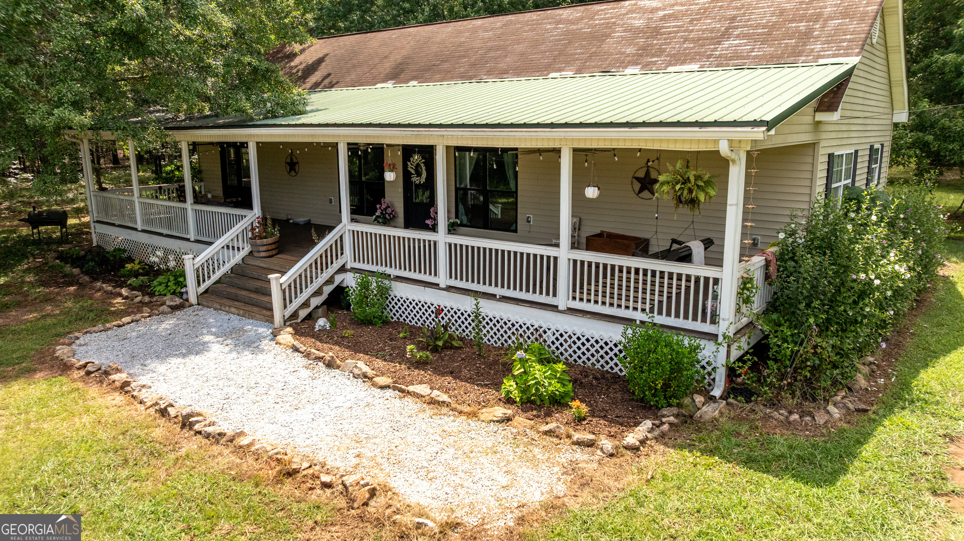 1730 Roland Road Thomaston, GA 30286 - Photo 35 of 55 a house view with a garden space