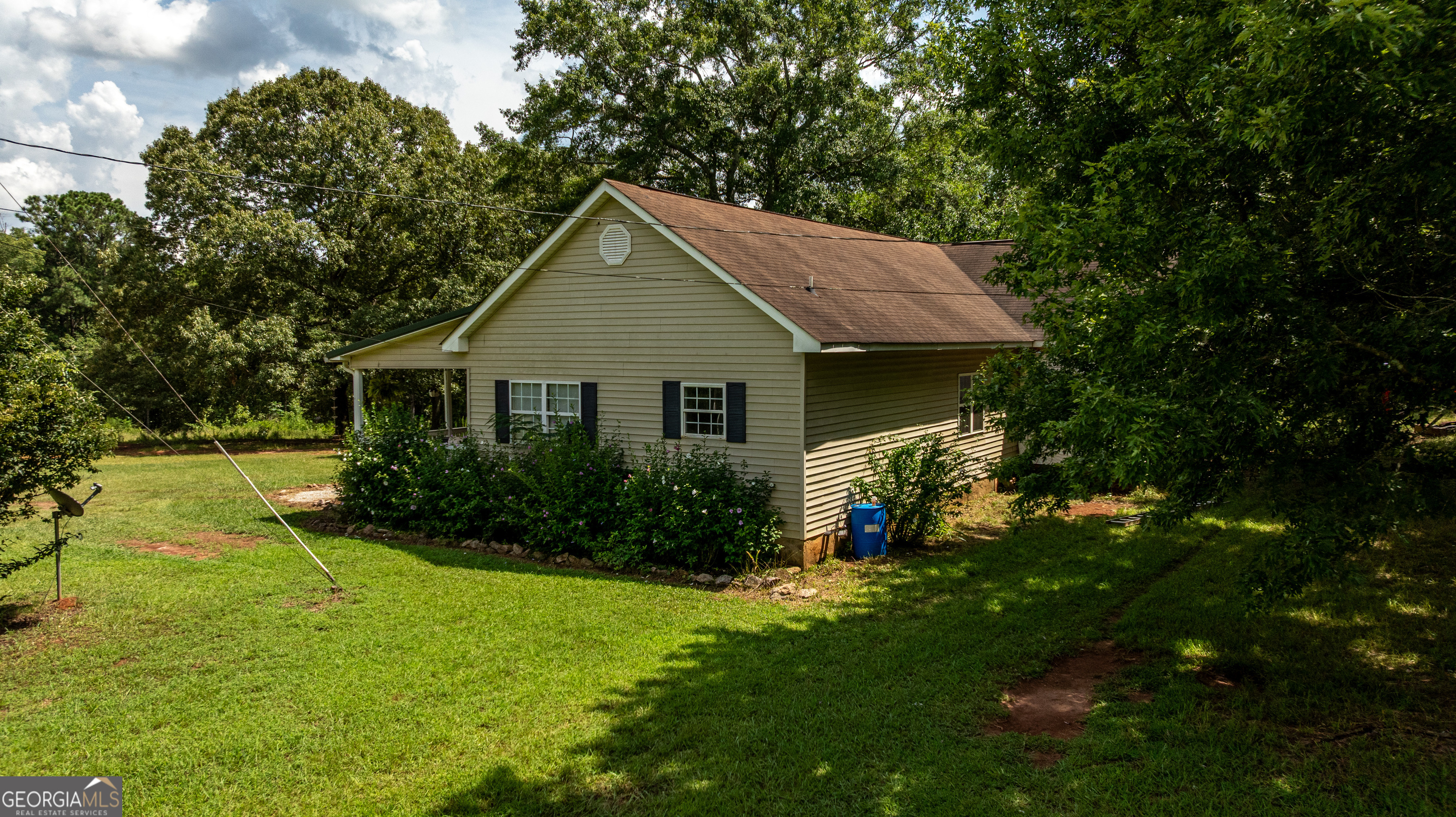 1730 Roland Road Thomaston, GA 30286 - Photo 38 of 55 a front view of house with yard and green space