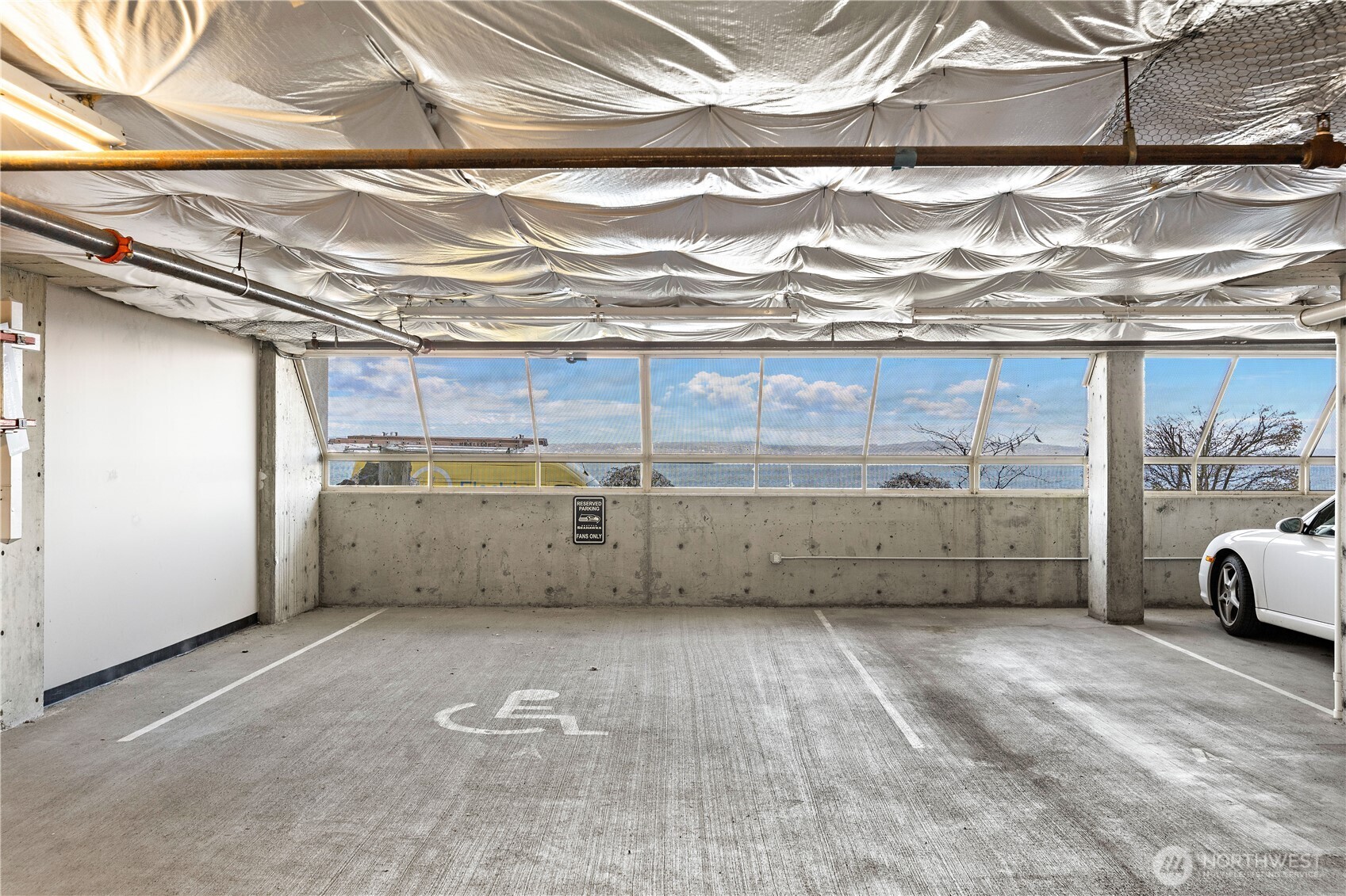 1300 Alki Avenue Southwest, Unit 200 Seattle, WA 98116 - Photo 28 of 32 a view of a garage