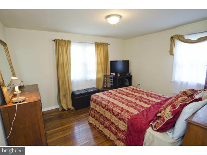 324 Richardson Road Lansdale, PA 19446 - Photo 16 of 25 Bedroom 2
