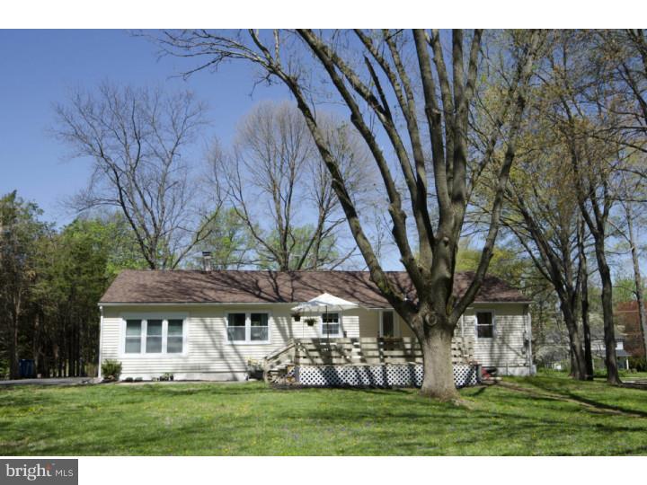 324 Richardson Road Lansdale, PA 19446 - Photo 22 of 25 Exterior Back