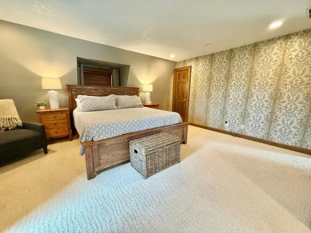 $482,500 | 131 Fern Road, Thief River Falls, MN 56701