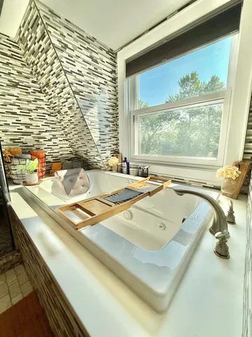 $482,500 | 131 Fern Road, Thief River Falls, MN 56701